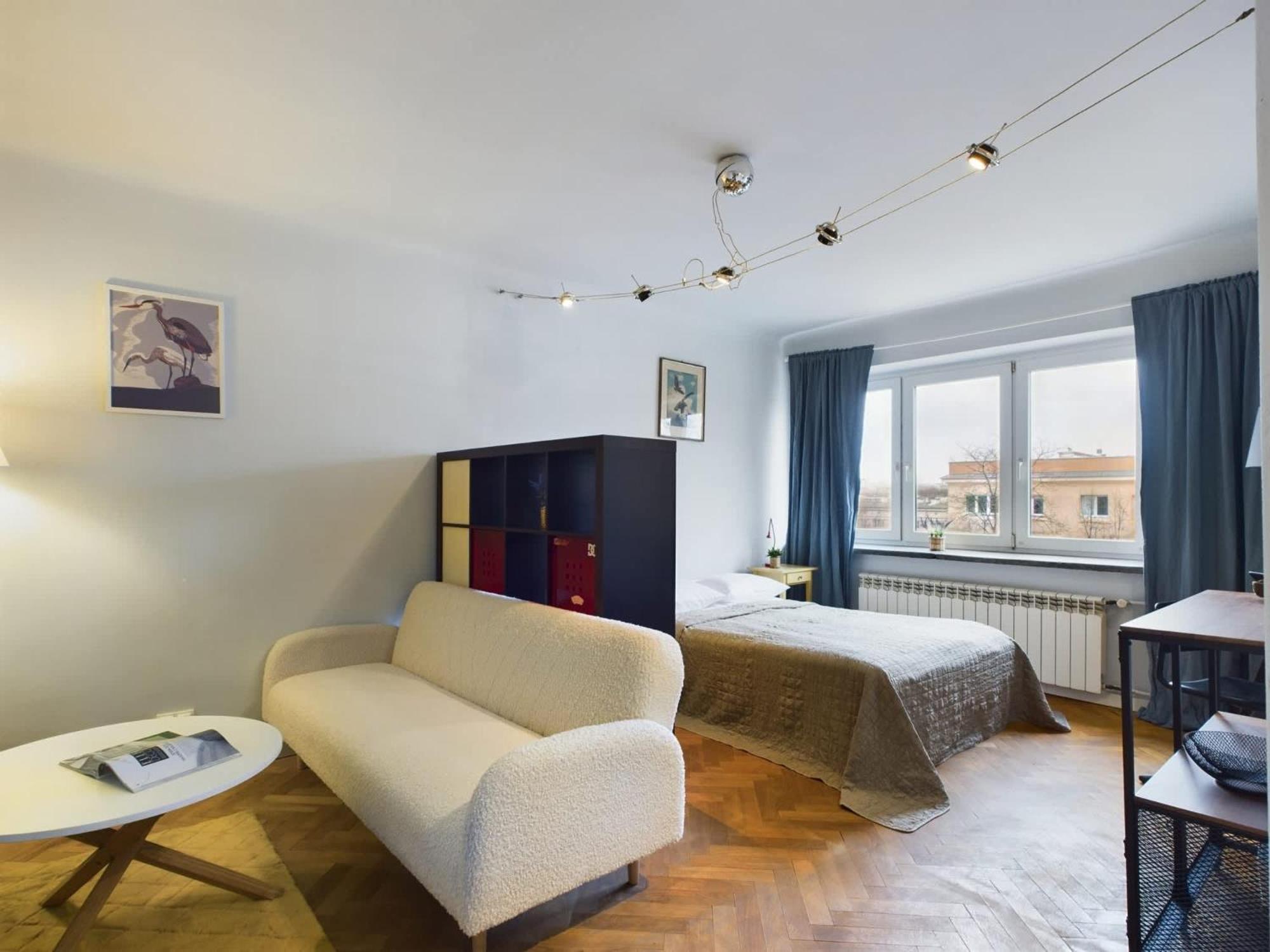 Apartament Modern For Remote Work In The Centre Of By Renters